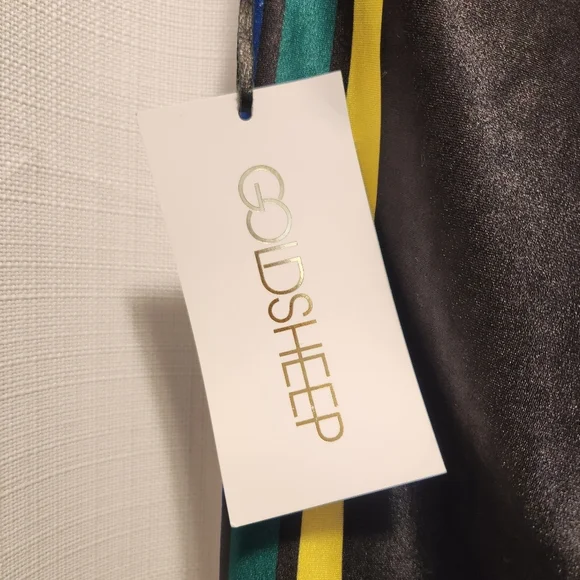 GOLDSHEEP Black Volleyball Leggings with Colorful Stripes Size M - Picture 2 of 6